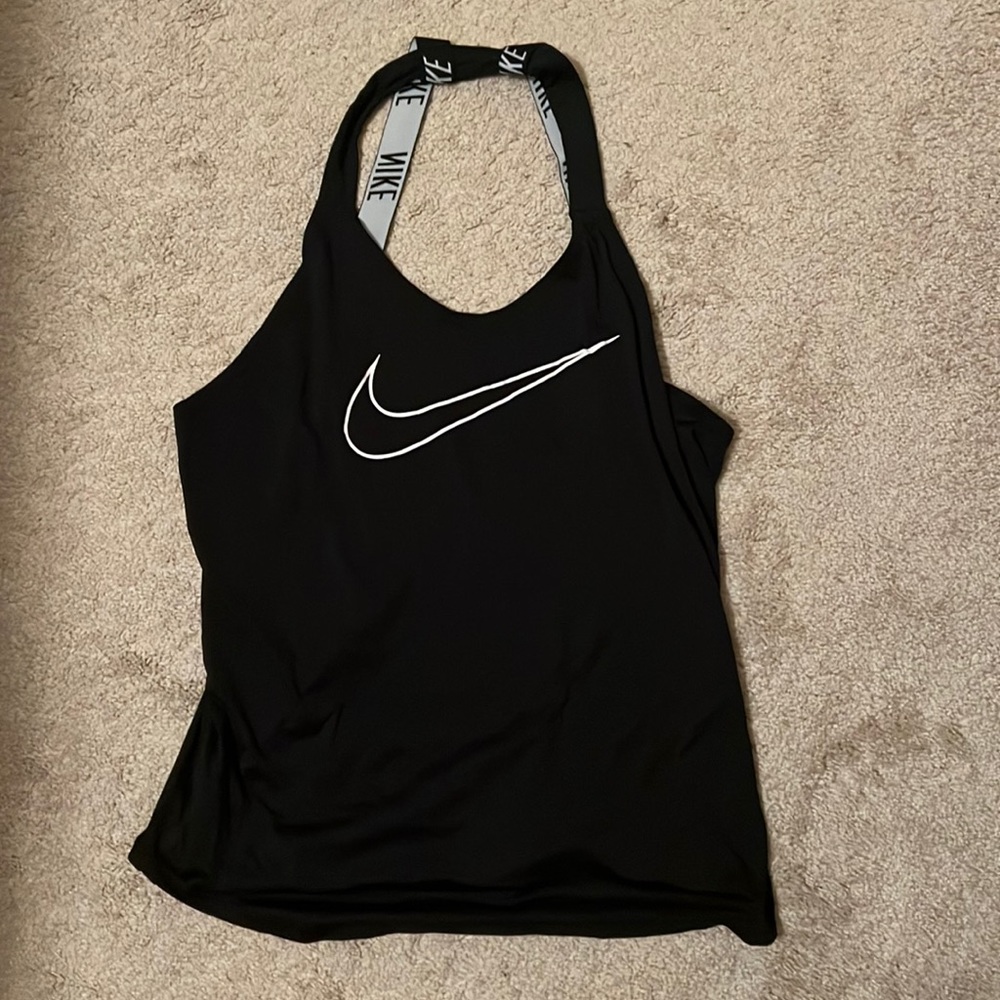Black nike running shirt